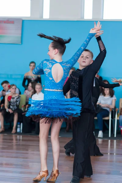 Babaev Daniel ve Butkevich Polina Idsa Şampiyonası Kinezis Star Kupası'nda Juvenil-1 Latin-Amerikan Programı Gerçekleştirin