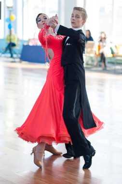 Kachura Ivan ve Sirotko Anastasiya Idsa Şampiyonası Kinezis Star Kupası Gençlik 2 Standart Programı gerçekleştirin