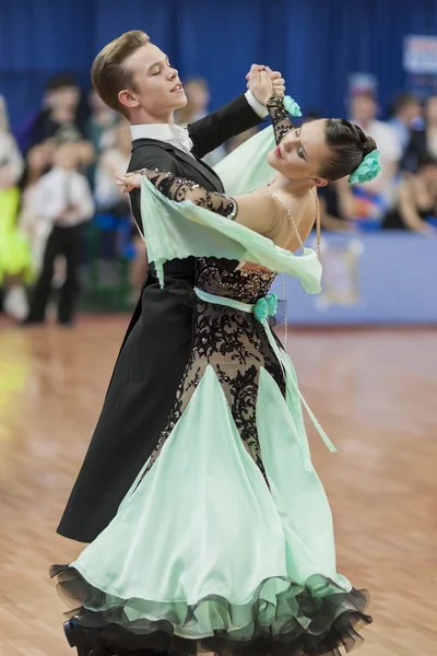Zelenskiy Ivan and Lantuhova Anna Perform Youth-2 Standard Program on National Championship of the Republic of Belarus