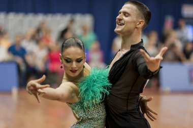 Kitcun Andrey ve Krepchuk Yuliya Belarus Cumhuriyeti Ulusal Şampiyonası Yetişkin Latin-Amerikan Programı gerçekleştirin