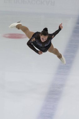 Minsk, Belarus 1 Kasım 2020 - Beyaz Rusya 'dan Profesyonel Kadın Artistik Patinaj Aleksandra Chepeleva 1 Kasım 2020' de Beyaz Rusya 'nın Minsk kentinde Bayanlar Kıdemli Buz Yıldızı Şampiyonası Serbest Patinaj Programını gerçekleştirdi.