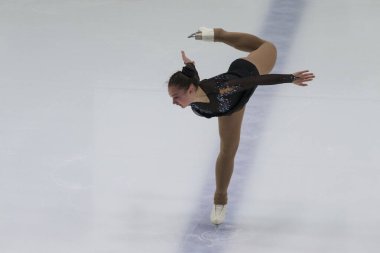 Minsk, Belarus 1 Kasım 2020 - Beyaz Rusya 'dan Profesyonel Kadın Artistik Patinaj Aleksandra Chepeleva 1 Kasım 2020' de Beyaz Rusya 'nın Minsk kentinde Bayanlar Kıdemli Buz Yıldızı Şampiyonası Serbest Patinaj Programını gerçekleştirdi.