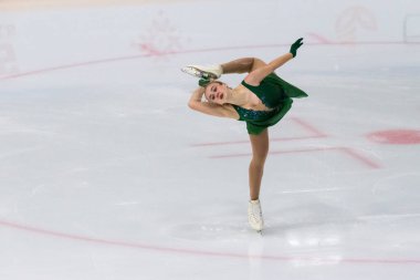 Minsk, Belarus 1 Kasım 2020 - Ermenistan 'dan Profesyonel Kadın Artistik Patinajcı Valeriia Sidorova 1 Kasım 2020' de Beyaz Rusya 'nın Minsk kentinde Bayanlar Buz Yıldızı Şampiyonası' nda Kıdemli Serbest Patinaj Programını gerçekleştirdi.