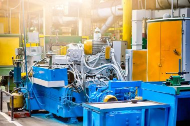 Üretim Kavramları. Modern Endüstriyel Kuruluşun İçindeki Makine Toplama Çalışma Dükkanı. Yatay Kompozisyon