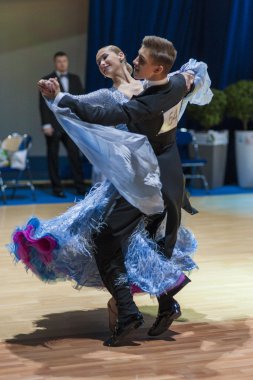 Minsk-Belarus, 19 Ekim 2014: Tanımlanamayan dans çift Perfo