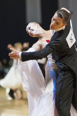 Minsk-Belarus, 5 Ekim 2014: Tanımlanamayan profesyonel dans 