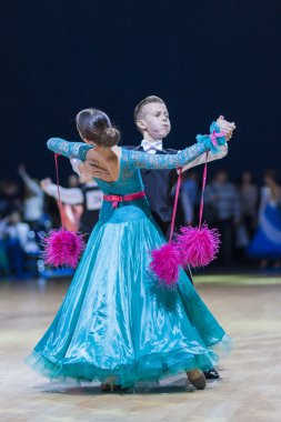 Lukashov Nikita ve Kruisberg Sandrina gerçekleştirmek çocuk-1 standart Avrupa programı