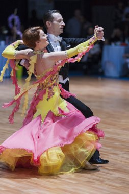 Minsk, Beyaz Rusya-Febriary 14, 2015: Kıdemli dans çift Sergey 