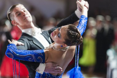 Minsk, Belarus-September 26, 2015: Tchernitsov Danila and Kushner Dariya Perform Youth Standard Program