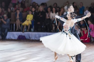 Minsk, Belarus-September 26, 2015: Yushkevich Aleksey and Apraksina Anastasiya Perform Adult Standard Program