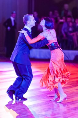 Minsk, Beyaz Rusya (26 Eylül 2015: Artem Kazyra ve Anastasiya Veslova)