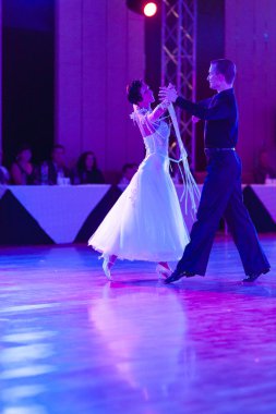 Minsk, Beyaz Rusya, 27 Eylül 2015: John Gusenhoffer ve Irina Lobanova (ABD) Pro-Am Standart Program III uluslararası IDSA dünya dans Şampiyonası sermaye Kupası Minsk 2015 27 Eylül 2015, Minsk, Belarus ise yerine