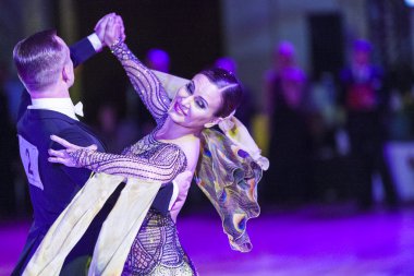 Minsk, Beyaz Rusya, 27 Eylül 2015: John Gusenhoffer ve Irina Lobanova (ABD) Pro-Am Standart Program III uluslararası IDSA dünya dans Şampiyonası sermaye Kupası Minsk 2015 27 Eylül 2015, Minsk, Belarus ise yerine
