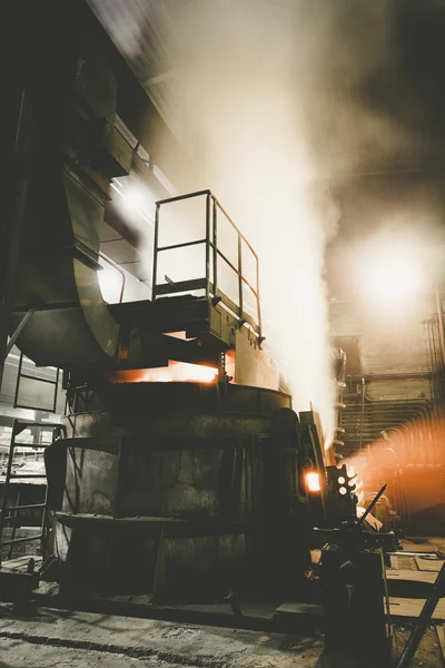 A furnace operating a foundry, poor light — Stock Photo, Image