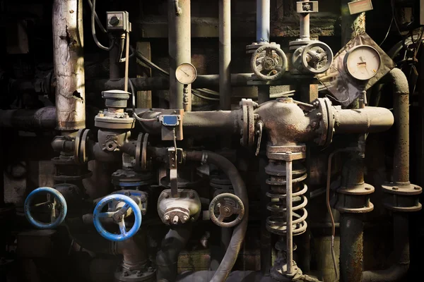 boru sistemleri, Endüstri/sanayii donatımı