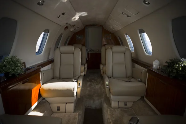 Flugzeuginnenraum der Luxusklasse lizenzfreie Stockfotos