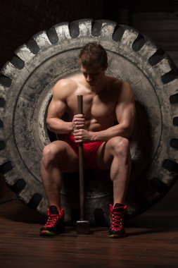 Çekiç ve Traktör Lastiği egzersiz sonra dinlenme