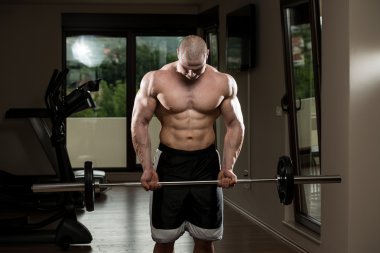 adam pazı ile Halter egzersiz jimnastik salonu