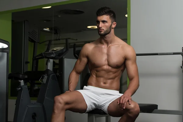 Arabic Man Showing His Well Trained Abs — Stock Photo, Image