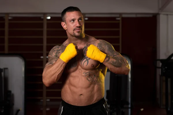 Muscular Boxer MMA Fighter Practice His Skills — Stock Photo, Image