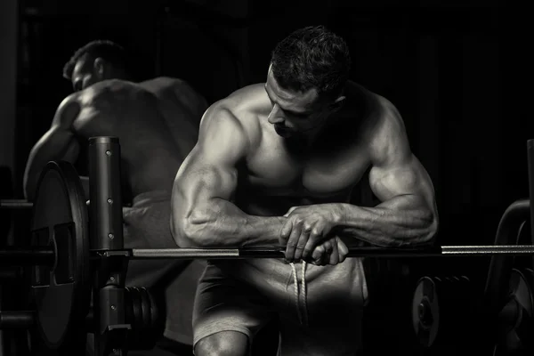 Young Man Resting In Healthy Club After Exercising — Stock Photo, Image