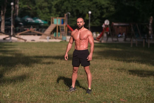 Bodybuilder Portrait Taken Outdoor — Stock Photo, Image