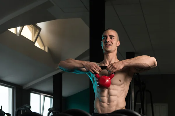 Ejercicio con Kettle Bell — Foto de Stock