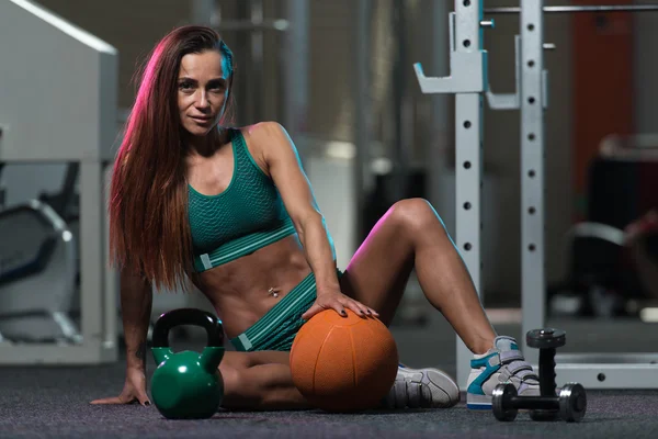 Young Woman Workout With Medical Ball — Stock Photo, Image