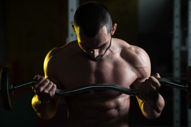 adam pazı ile Halter egzersiz jimnastik salonu