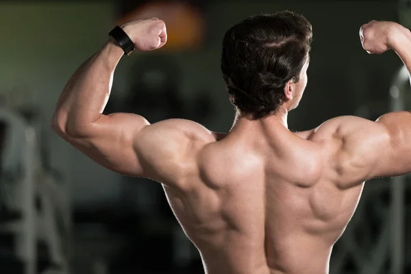 Fermer Double Biceps Pose — Photo