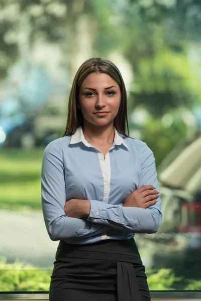 Hermoso retrato de mujer de negocios — Foto de Stock