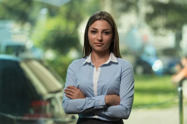 Portrait Of A Beautiful Businesswoman Smiling — Stock Photo, Image