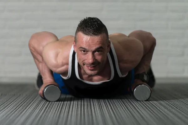 Pushups With Dumbbells — Stock Photo, Image