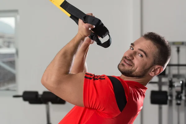 Entrenamiento de correas Trx — Foto de Stock