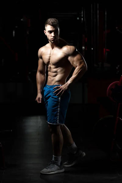 Portrait Young Physically Fit Man Showing His Well Trained Body — Stock Photo, Image