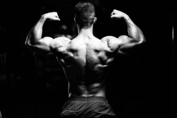 Portrait Young Physically Fit Man Showing His Well Trained Body — Stock Photo, Image