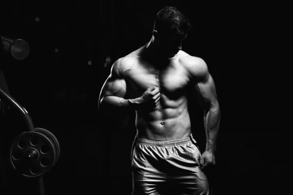 Handsome Man Standing Strong Gym Flexing Muscles Muscular Athletic Bodybuilder — Stock Photo, Image