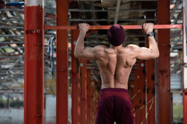 Handsome Muscular Athletic Man Doing Chin Ups Pull Ups Warehouse — Stock Photo, Image