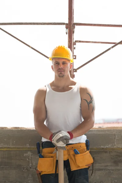 Construction Worker Taking A Break On The Job — Stock Photo, Image