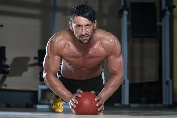 Push-Ups On Medicine Ball — Stock Photo, Image