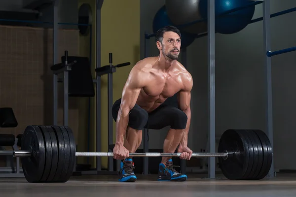 Deadlift training voor rug — Stockfoto