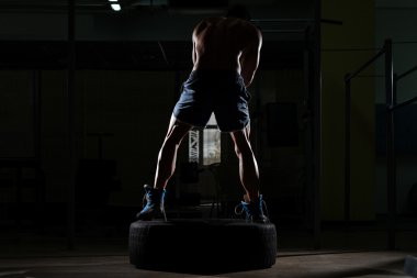 Atletik erkek sayısı lastik