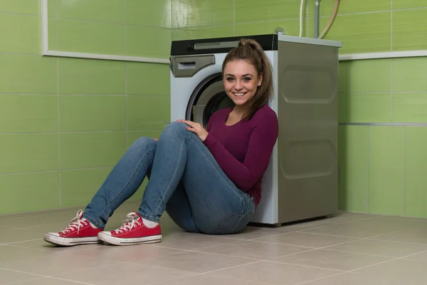 Young Woman Doing Housework Laundry — Stock Photo, Image