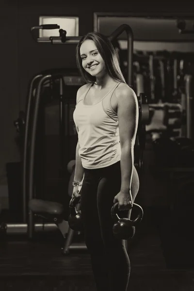Fit Woman Working Out With A Kettle Bell — Stock Photo, Image