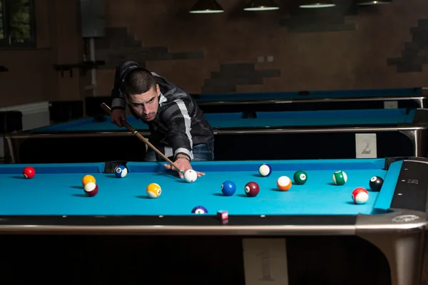 Young Man Concentration On Ball — Stock Photo, Image