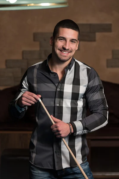 Man Playing Pool About to Hit Ball — Stock Photo, Image