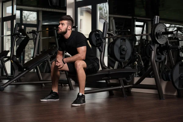 Resting Between Sets And Exercises — Stock Photo, Image