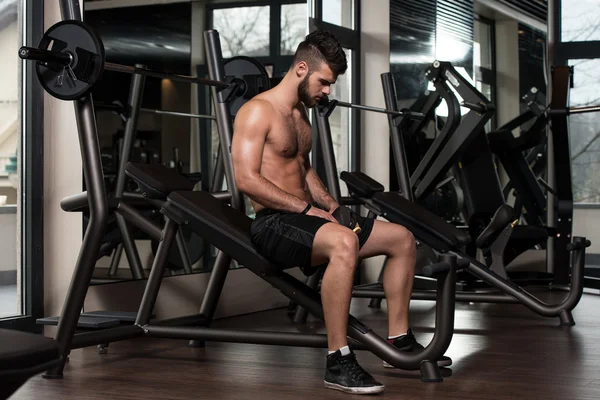 Resting Between Sets And Exercises — Stock Photo, Image