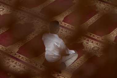 Afrika Müslüman camide dua