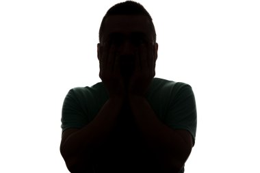 Beyaz zemin üzerine siluet adam gizemli yüz